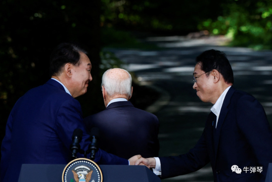 全国戒严、军队出动、议会倒戈、民众上街......韩国一夜变天的10个关键问题-第9张图片-火网下载