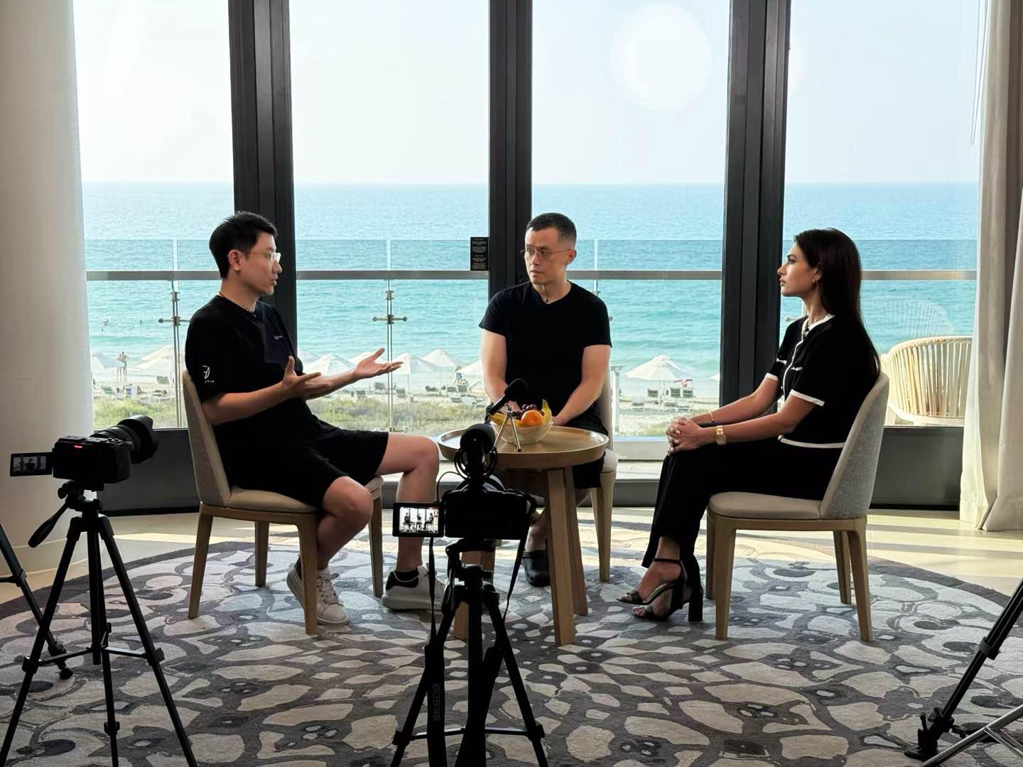 加密主流化进行时，CertiK创始人与CZ对谈探讨加密市场生存之道-第1张图片-火网下载